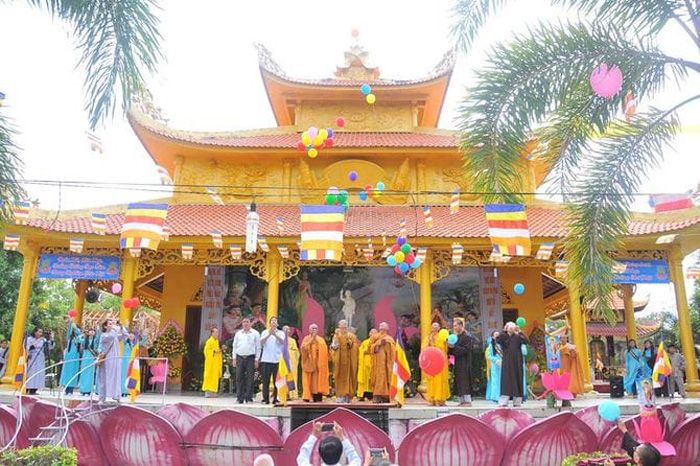 Top 10 ngôi chùa ở Bến Tre với kiến trúc Đẹp & Độc Đáo nhất