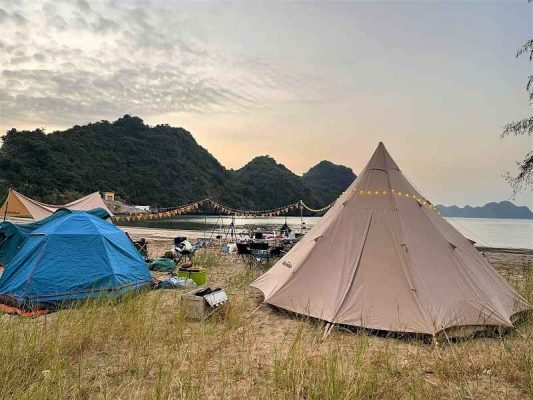 Thuê lều cắm trại 10 người giá tốt tại HiCamping