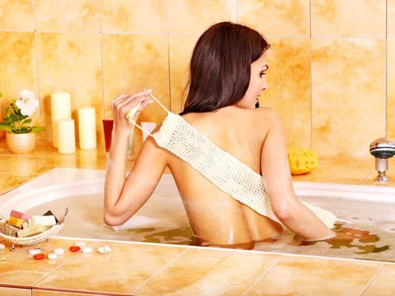 [Giải đáp] Tắm bia có tác dụng gì trong làm đẹp?