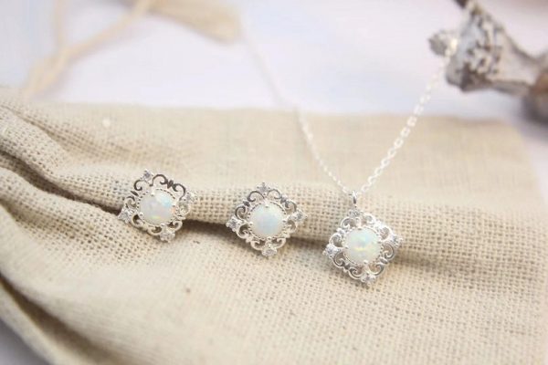 Bạc Ý là gì? Những đặc điểm nổi bật của bạc Ý